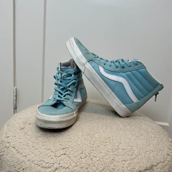 Vans Light Blue Sneakers with back zippers size 8 women’s. - Picture 5 of 12
